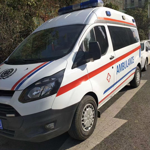 河口品质救护车出租,为您的健康出行负责